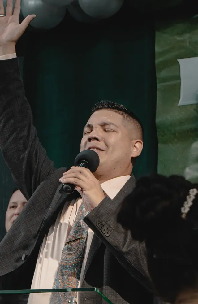 Imagen del mensaje «Hacia Nuevas Victorias»